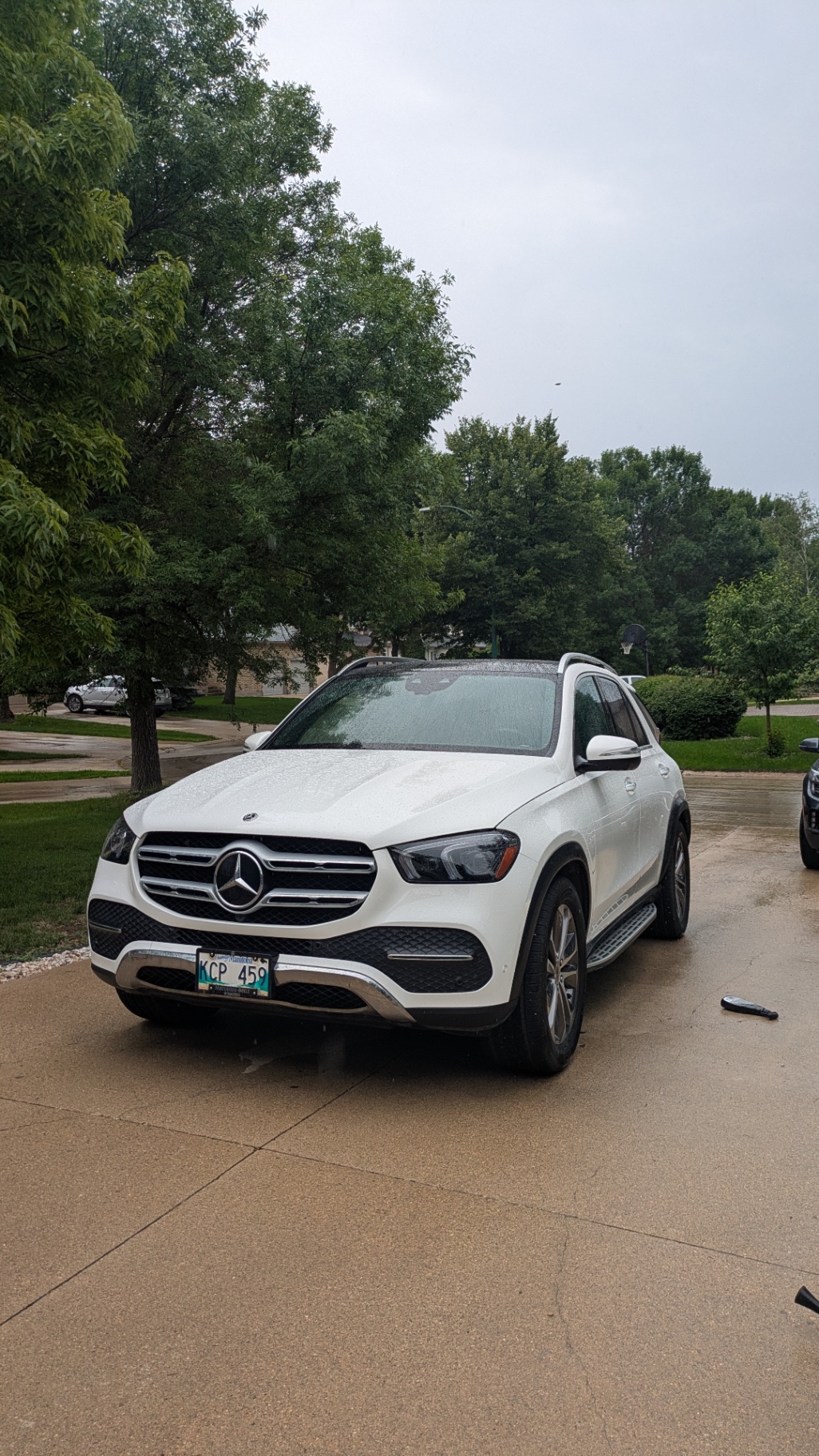 Mercedes GLE fresh out of the wash